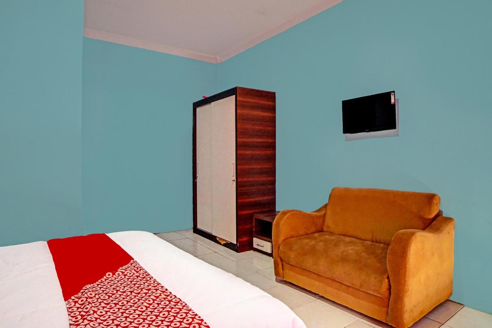 Oyo 91418 Kantil Homestay Syariah Sunggal ภายนอก รูปภาพ
